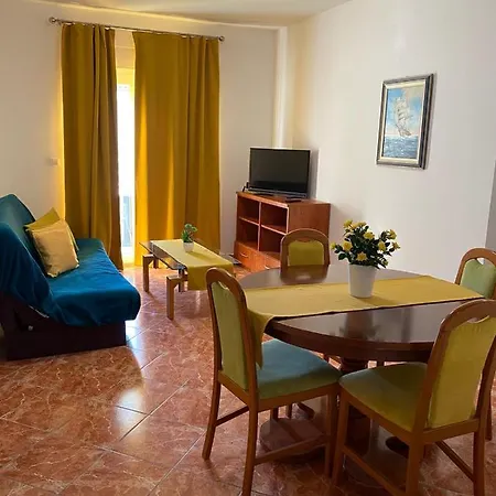 Meri Apartment *